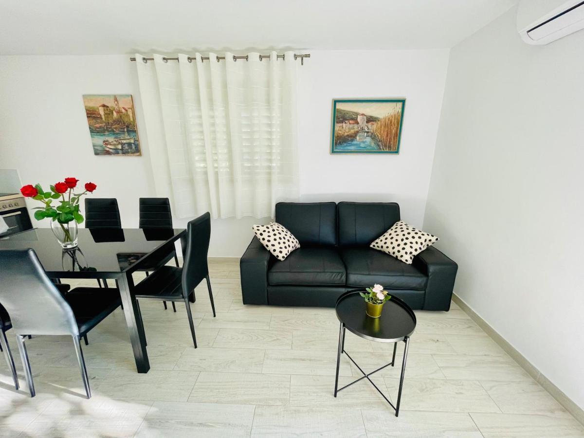 Apartment Paulina Трогир Экстерьер фото